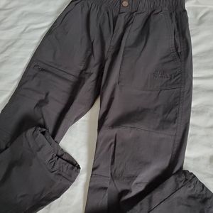 The North Face Cargo Pants in men's size Small